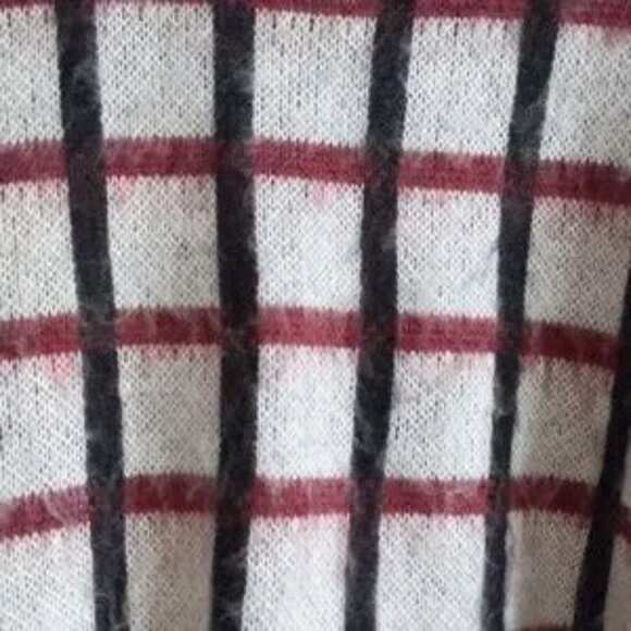 Cozy and Funky Twintip Sweater Size Large - Picture 2 of 10